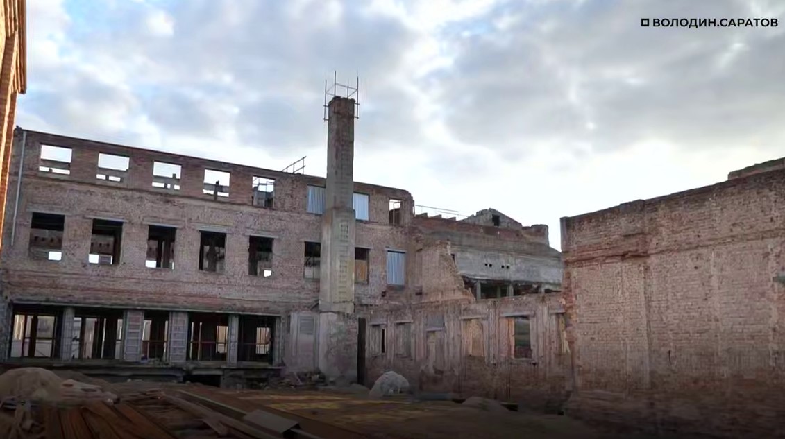 Володин призвал до конца года восстановить Гарнизонный Дом офицеров в Энгельсе